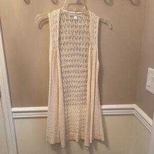 LAUREN CONRAD Sleeveless Sweater Size XS in color Cream